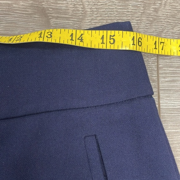 Loft Navy Center Pleat Lined Skirt 8 - Picture 4 of 11